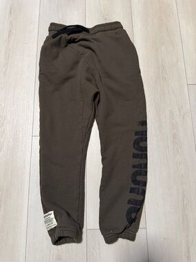 Nununu Kids Brown Jogger Sweatpants with Side Logo and pockets size 8-9